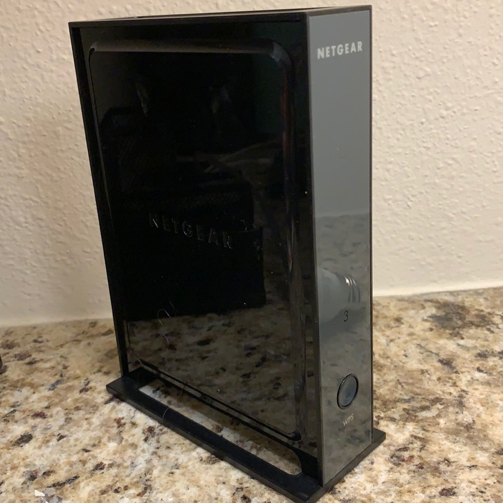 NetGear N300 Wireless Router